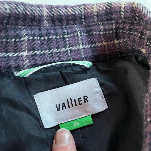 New VALLIER
Kamakura Overshirt - Unisex XS Plaid, grape, navy - Picture 8 of 10